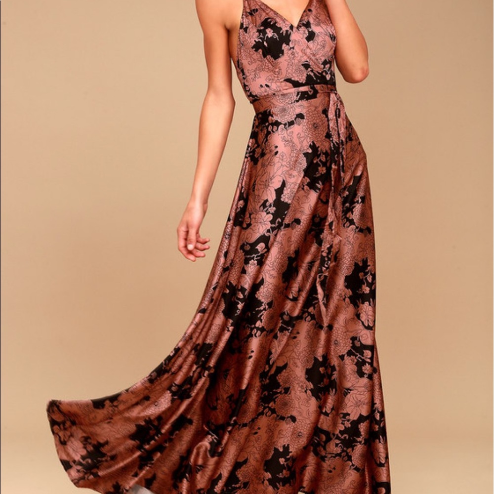 Tea Gardens Rusty Rose Floral Print Satin Dress